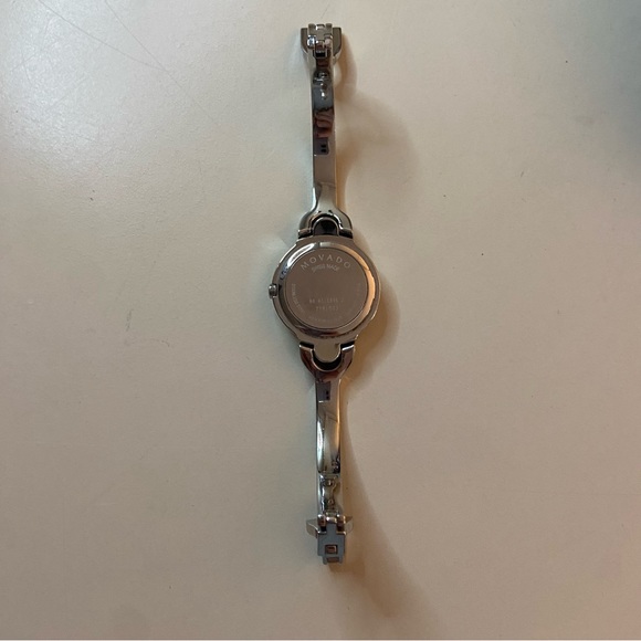 Movado Ladies bangle watch Stainless Steel silver tone w/pink face & diamonds - Picture 6 of 7